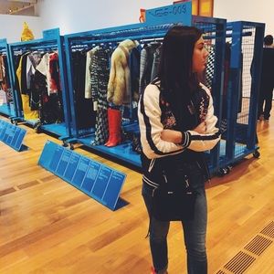 Meet your Posher, Lily